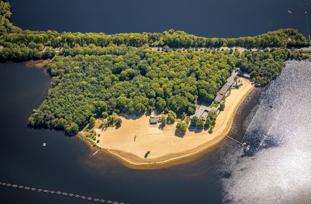 Luftbild Haltern am See - Uferbereiche am Sandstrand des Freibades Seebad Haltern in Haltern am See im Bundesland Nordrhein-Westfalen, Deutschland