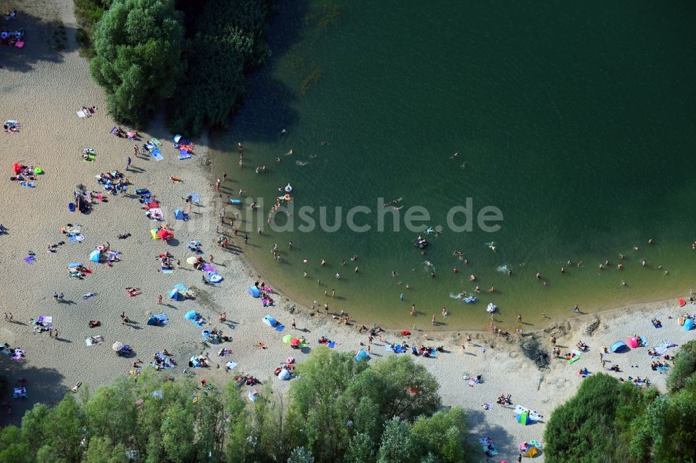 Luftbild Berlin - Uferbereiche am Sandstrand Kaulsdorfer See im Ortsteil Kaulsdorf in Berlin, Deutschland