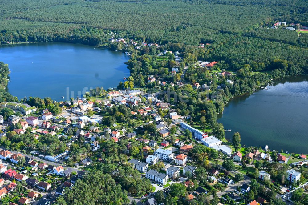 Grünheide (Mark) von oben - Uferbereiche der Seen Werlsee und Peetzsee in Grünheide (Mark) im Bundesland Brandenburg, Deutschland