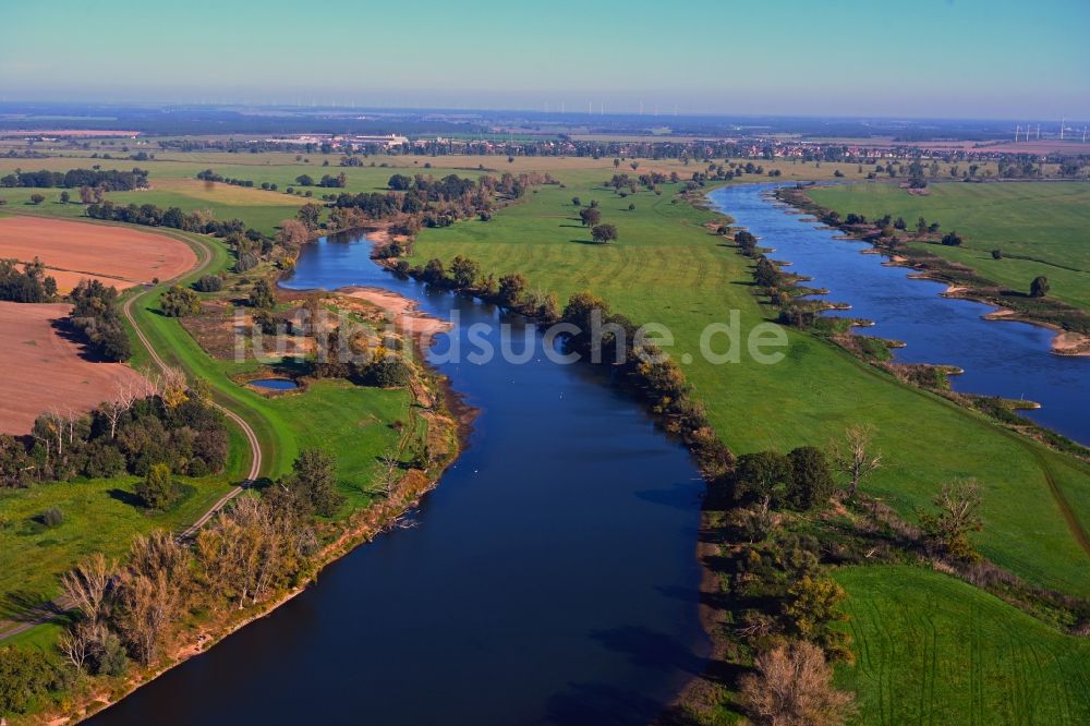 Luftbild Wartenburg - Uferbereiche des Sees Bleddiner Riss in Wartenburg im Bundesland Sachsen-Anhalt, Deutschland