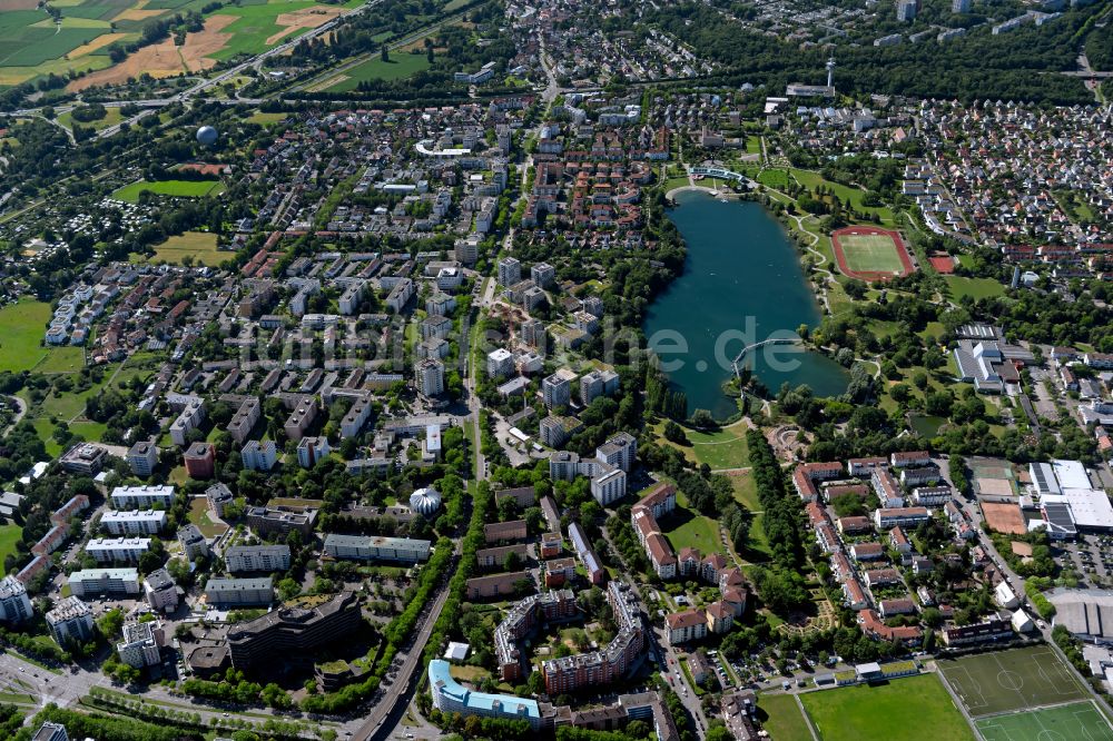 Luftbild Freiburg im Breisgau - Uferbereiche des Sees Flückigersee in Freiburg im Breisgau im Bundesland Baden-Württemberg, Deutschland