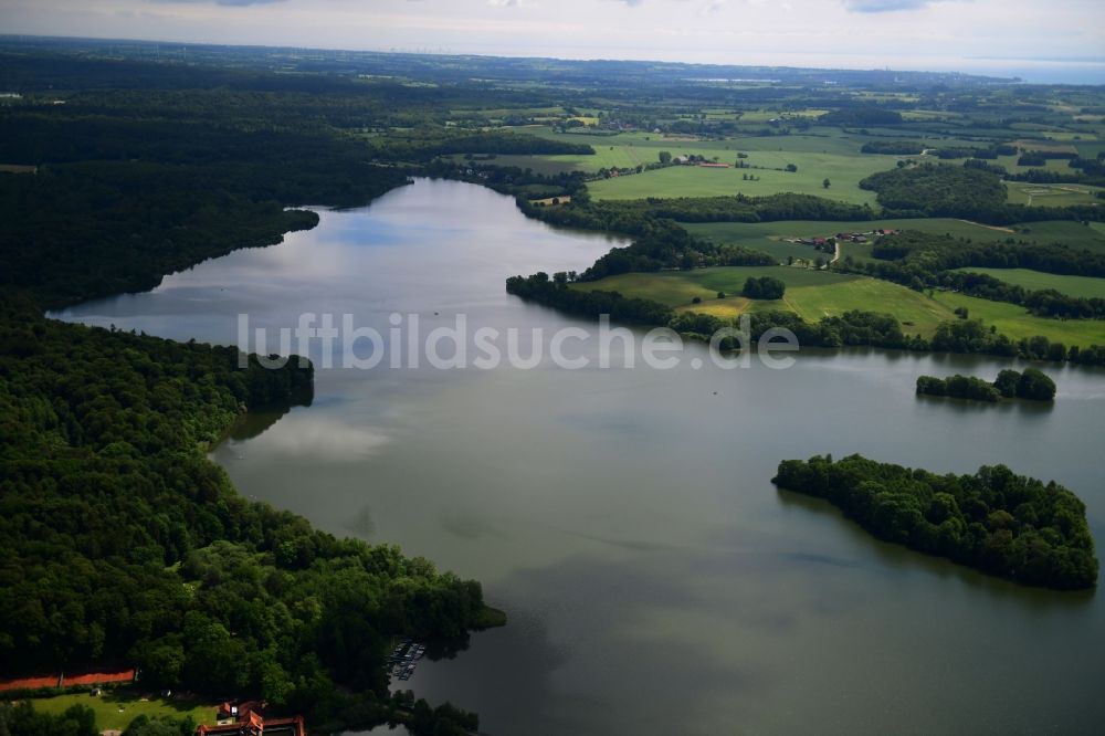 Eutin von oben - Uferbereiche des Sees Großer Eutiner See in Eutin im Bundesland Schleswig-Holstein, Deutschland