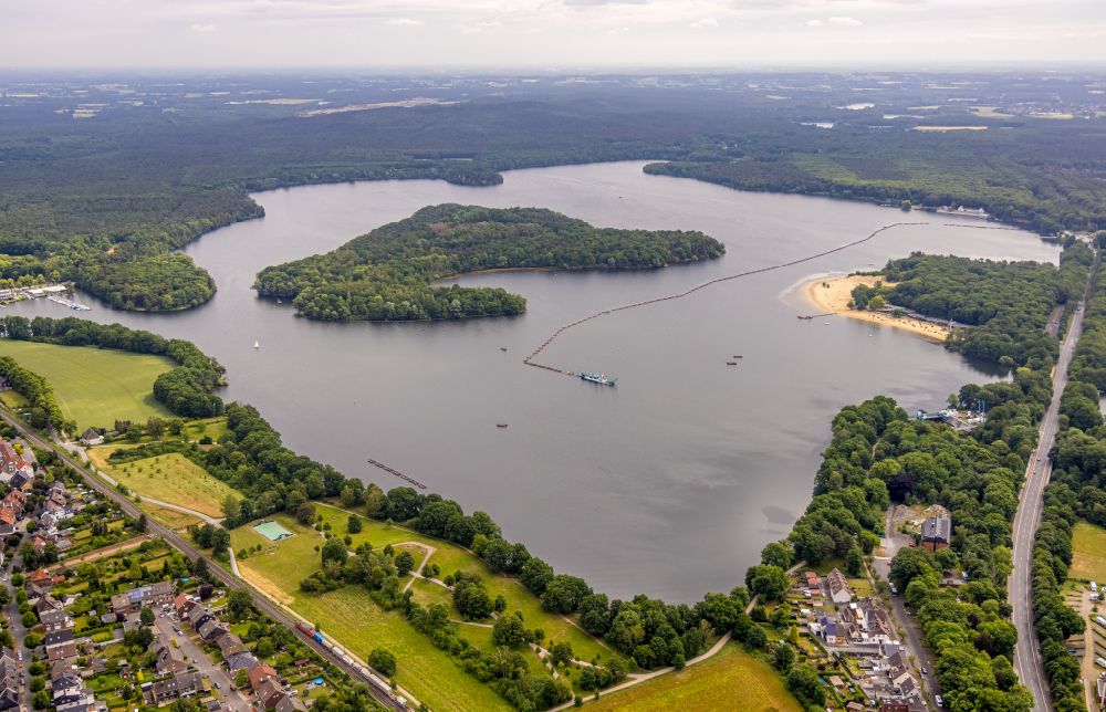 Luftaufnahme Haltern am See - Uferbereiche des Sees Halterner Stausee in Haltern am See im Bundesland Nordrhein-Westfalen, Deutschland