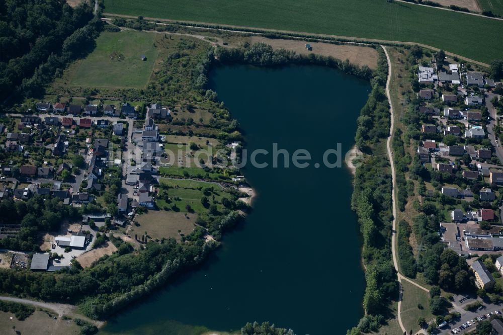 Luftbild Braunschweig - Uferbereiche des Sees Heidbergsee in Braunschweig im Bundesland Niedersachsen, Deutschland