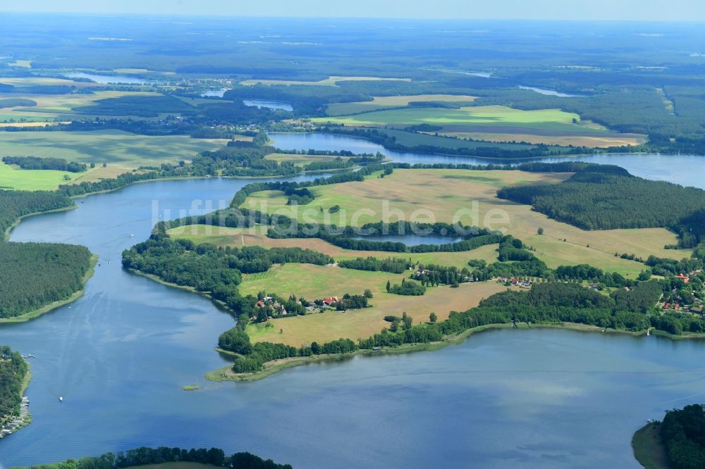 Luftbild Kleinzerlang - Uferbereiche des Sees Kleiner Pälitzsee in Kleinzerlang im Bundesland Brandenburg, Deutschland