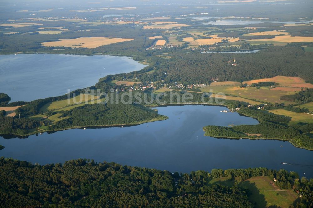 Luftaufnahme Heidesee - Uferbereiche des Sees Langer See in Heidesee im Bundesland Brandenburg, Deutschland