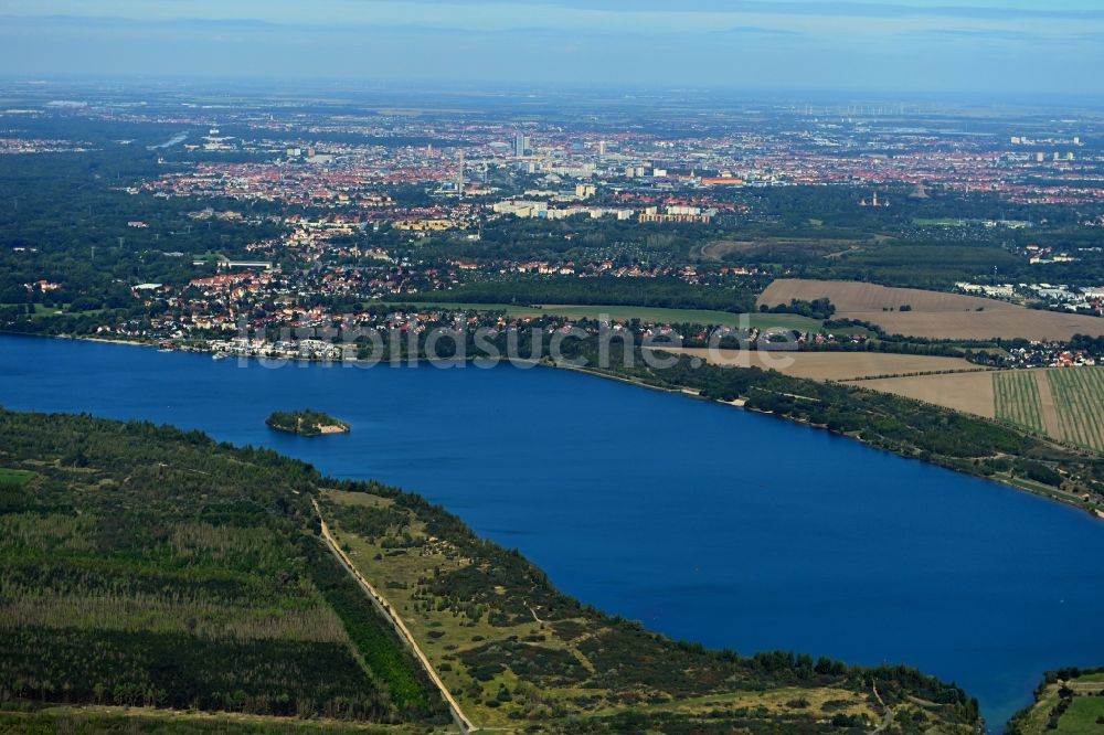 Luftbild Markkleeberg - Uferbereiche des Sees Markkleeberger See in Markkleeberg im Bundesland Sachsen, Deutschland