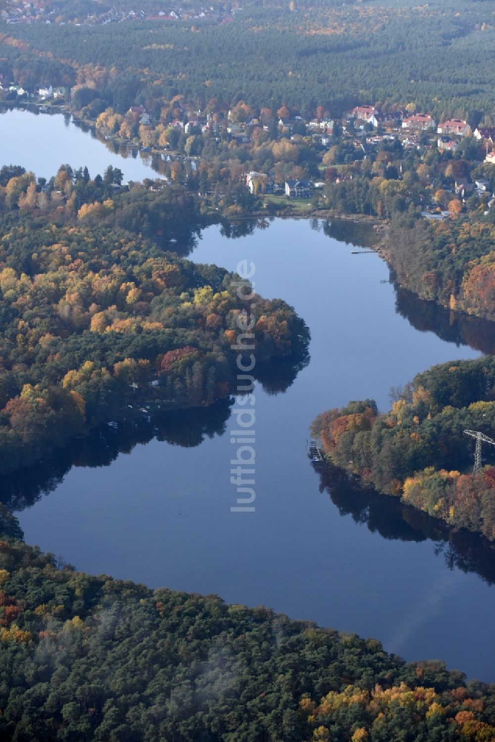 Kagel-Finkenstein von oben - Uferbereiche des Sees Möllensee in Grünheide (Mark) im Bundesland Brandenburg