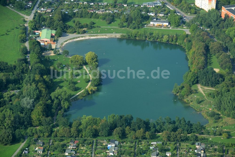 Luftbild Leipzig - Uferbereiche des Sees Naturbad Nordost Bagger in Leipzig im Bundesland Sachsen