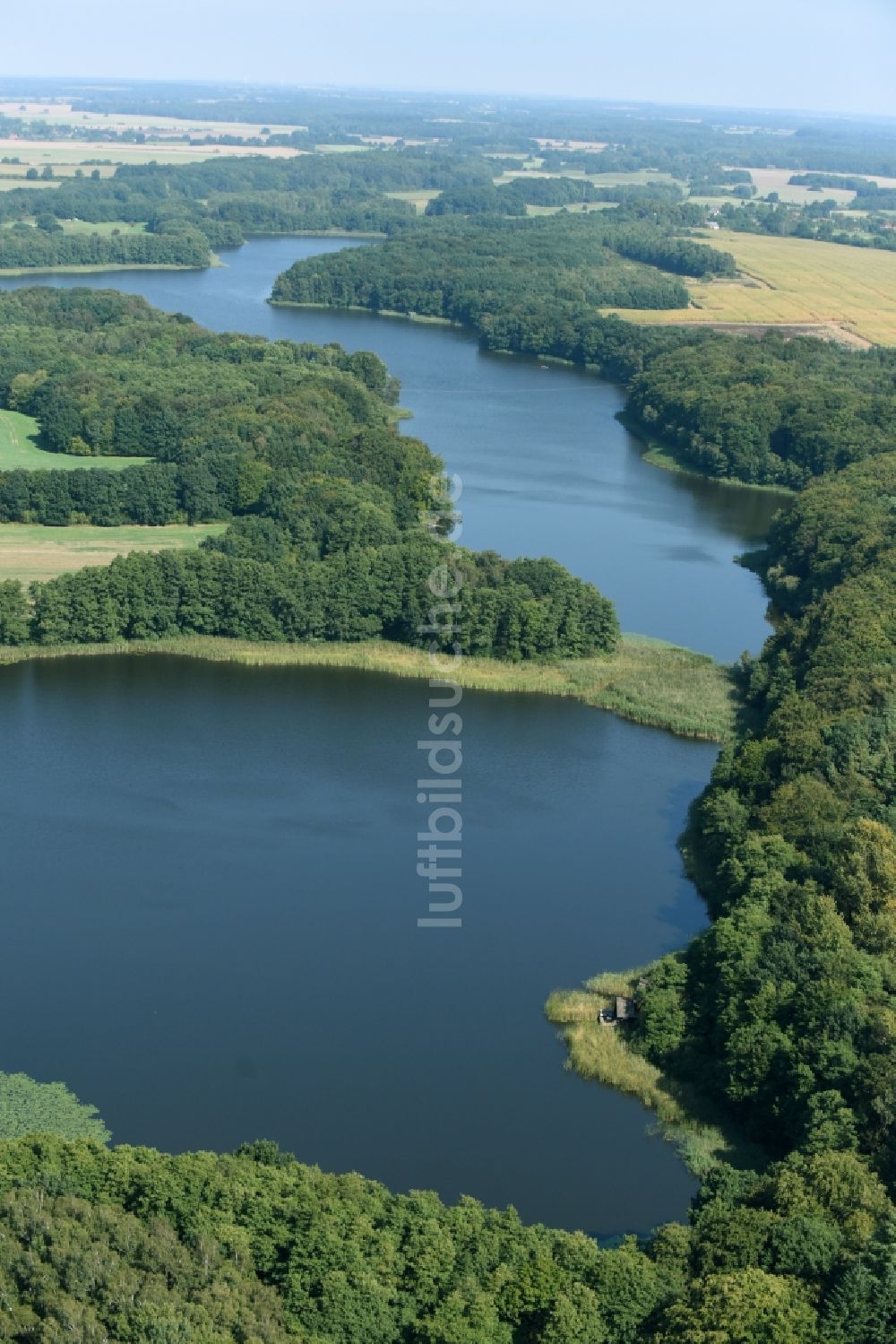 Luftbild Neuhof - Uferbereiche des Sees Neuenkirchener See in Neuhof im Bundesland Mecklenburg-Vorpommern