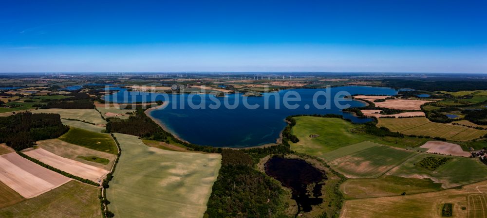 Parsteinsee aus der Vogelperspektive: Uferbereiche des Sees Parsteiner See in Parsteinsee im Bundesland Brandenburg, Deutschland