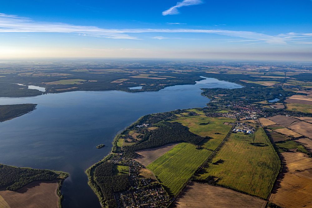 Luftbild Plau am See - Uferbereiche des Sees Plauer See in Plau am See im Bundesland Mecklenburg-Vorpommern
