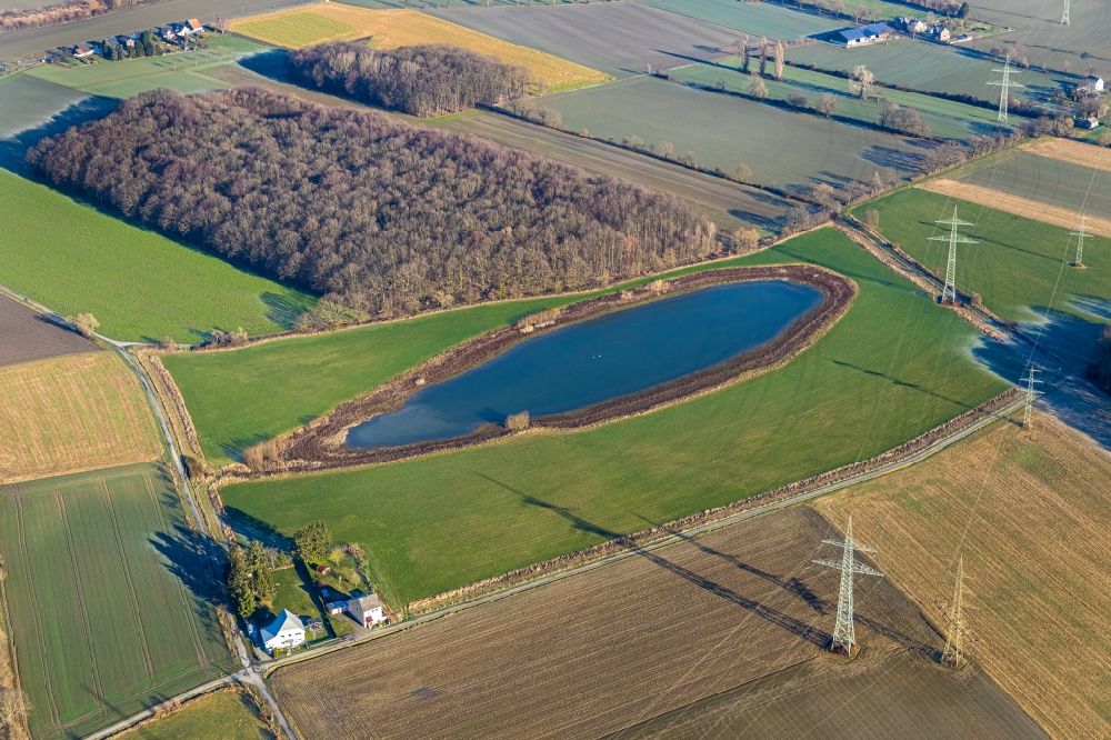 Luftbild Dortmund - Uferbereiche des Sees Pleckenbrinksee in Dortmund im Bundesland Nordrhein-Westfalen, Deutschland