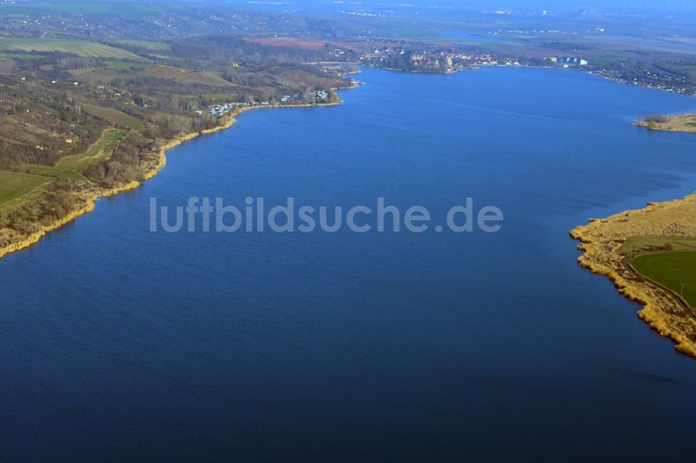 Lüttchendorf aus der Vogelperspektive: Uferbereiche des Sees Süßer See in Lüttchendorf im Bundesland Sachsen-Anhalt, Deutschland