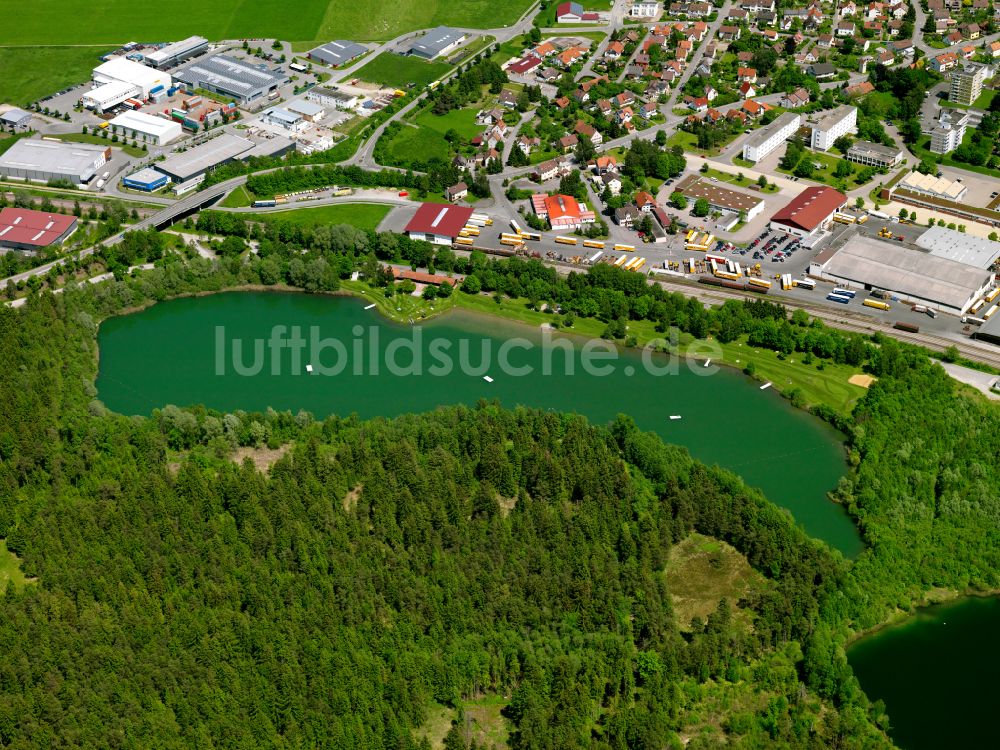 Luftbild Ummendorf - Uferbereiche des Sees in Ummendorf im Bundesland Baden-Württemberg, Deutschland