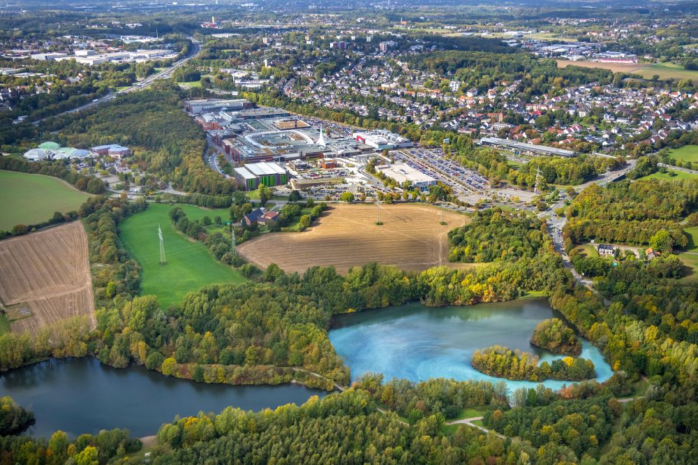 Luftbild Bochum - Uferbereiche der Teichanlagen zur Fischzucht Harpener Teiche im Ortsteil Werne in Bochum im Bundesland Nordrhein-Westfalen, Deutschland