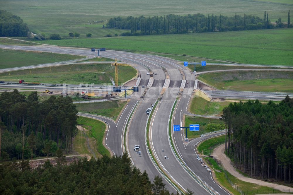 Wöbbelin aus der Vogelperspektive: Um- und Ausbau des AD Autobahndreieck Schwerin an der BAB Autobahn A14 und A24 bei Wöbbelin in Mecklenburg-Vorpommern