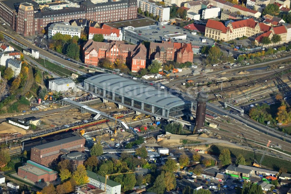 Berlin von oben - Um- und Neubau des Berliner S-Bahnhof Ostkreuz der Deutschen Bahn in Berlin Friedrichshain