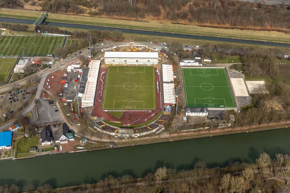 Oberhausen von oben - Umbau- Baustelle am Sportstätten-Gelände des Stadion Niederrhein in Oberhausen im Bundesland Nordrhein-Westfalen, Deutschland