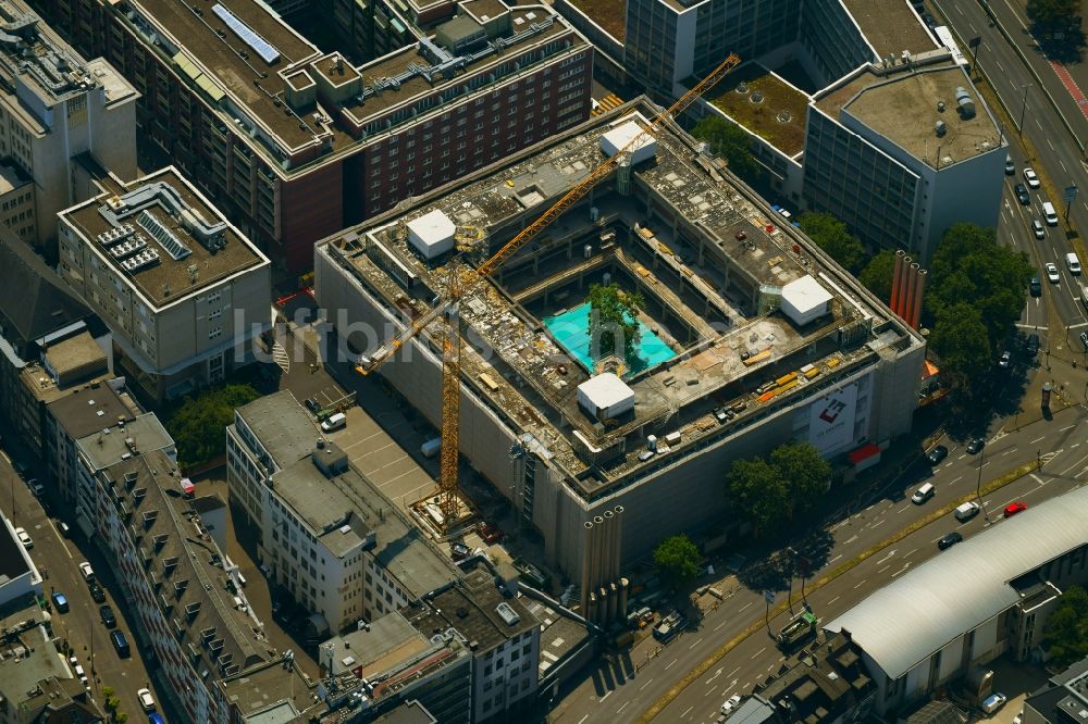Luftbild Köln - Umbau eines Büro- und Geschäftshauses CologneApart in Köln im Bundesland Nordrhein-Westfalen, Deutschland