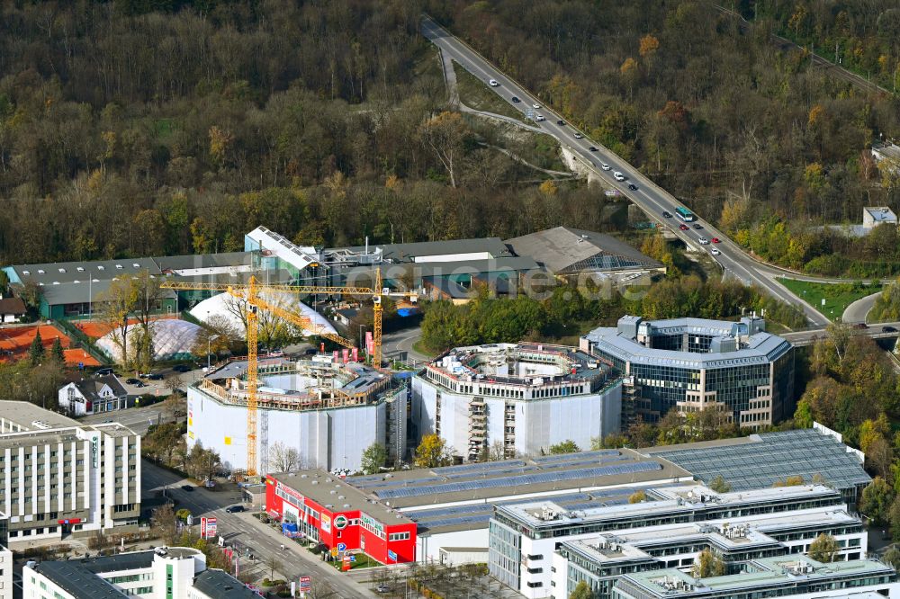 Luftaufnahme Unterföhring - Umbau eines Büro- und Geschäftshauses Oktavian- Türme in Unterföhring im Bundesland Bayern, Deutschland