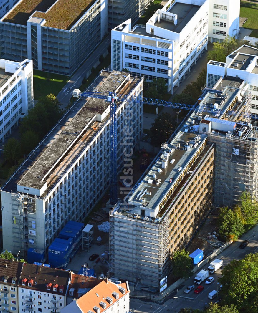 München aus der Vogelperspektive: Umbau eines Büro- und Geschäftshauses M-YARD im Ortsteil Obersendling in München im Bundesland Bayern, Deutschland