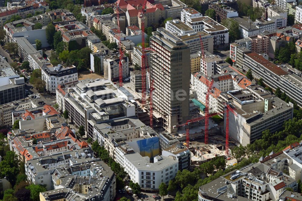 Luftbild Berlin - Umbau eines Büro- und Geschäftshauseskomplexes Fürst im Ortsteil Charlottenburg in Berlin, Deutschland