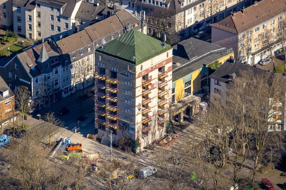 Herne aus der Vogelperspektive: Umbau des Bunker- Gebäudekomplex we-house Herne in Herne im Bundesland Nordrhein-Westfalen, Deutschland
