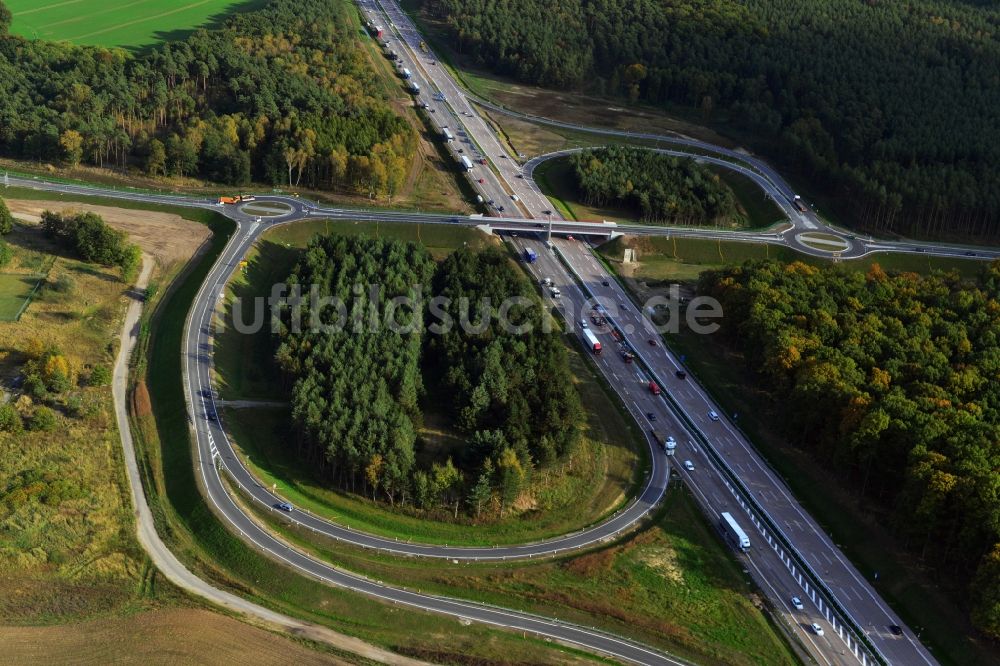Luftbild Kremmen - Umbau und Erweiterung der Autobahnanschlußstelle AS Kremmen am Autobahndreieck Havelland im Bundesland Brandenburg