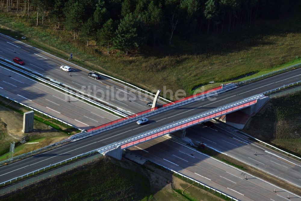 Kremmen von oben - Umbau und Erweiterung der Autobahnanschlußstelle AS Kremmen am Autobahndreieck Havelland im Bundesland Brandenburg
