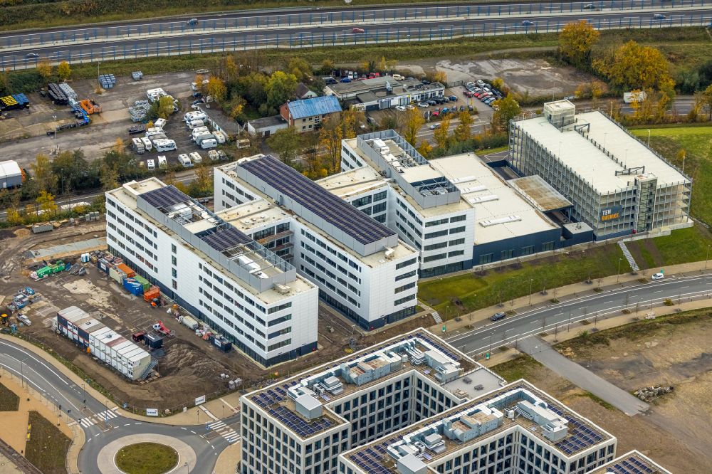 Luftaufnahme Bochum - Umbau und Erweiterung von Parkdeck auf dem Gebäude des Parkhauses in Bochum im Bundesland Nordrhein-Westfalen, Deutschland