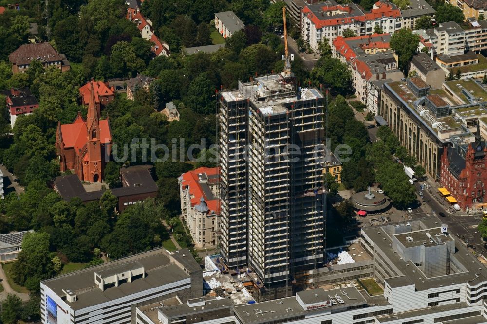 Luftaufnahme Berlin - Umbau Hochhaus- Gebäude Steglitzer Kreisel im Bezirk Steglitz in Berlin