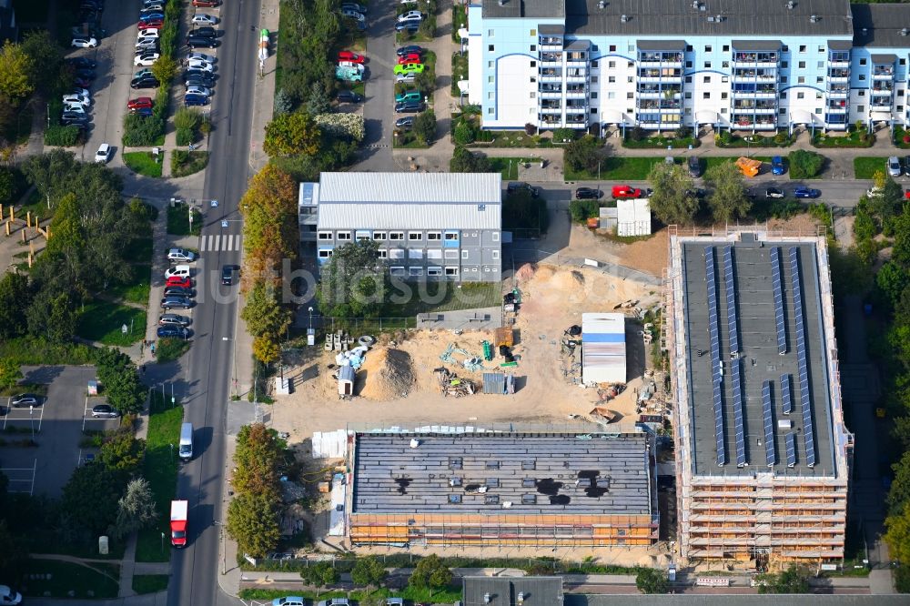 Luftbild Berlin - Umbau und Modernisierung des Schulgebäudes Schule am Pegasuseck in Berlin, Deutschland