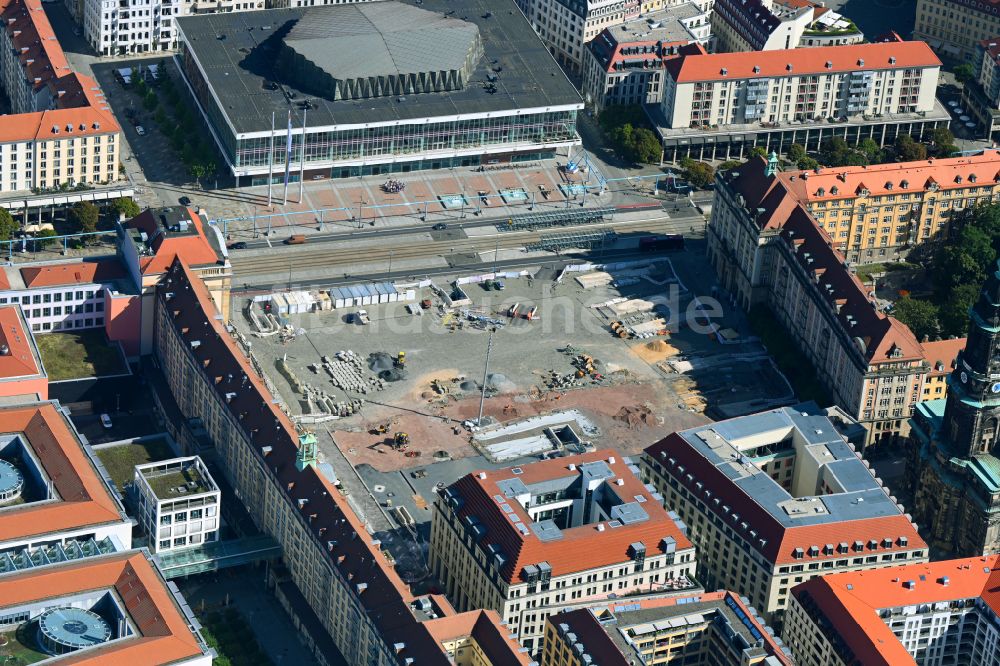 Dresden aus der Vogelperspektive: Umbau des Platz- Ensemble Altmarkt in Dresden im Bundesland Sachsen, Deutschland
