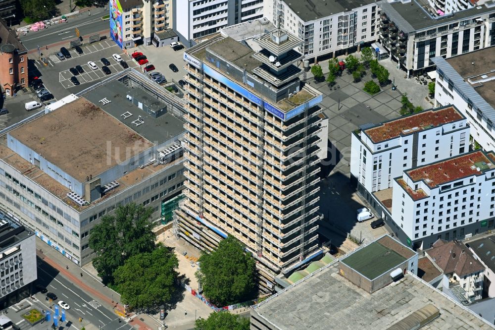 Luftaufnahme Bielefeld - Umbau und Sanierung des Telekom - Hochhaus am Kesselbrink in Bielefeld im Bundesland Nordrhein-Westfalen, Deutschland
