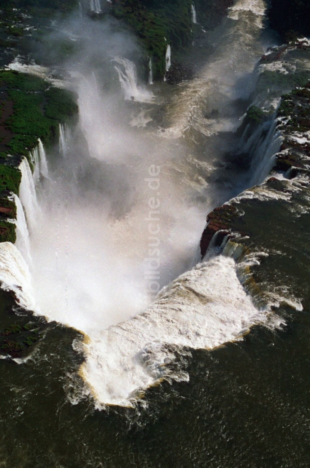 Luftaufnahme Iguazu - UNESCO-Welterbe Wasserfall der Iguazu- Wasserfälle in der Provinz Parana in Brasilien