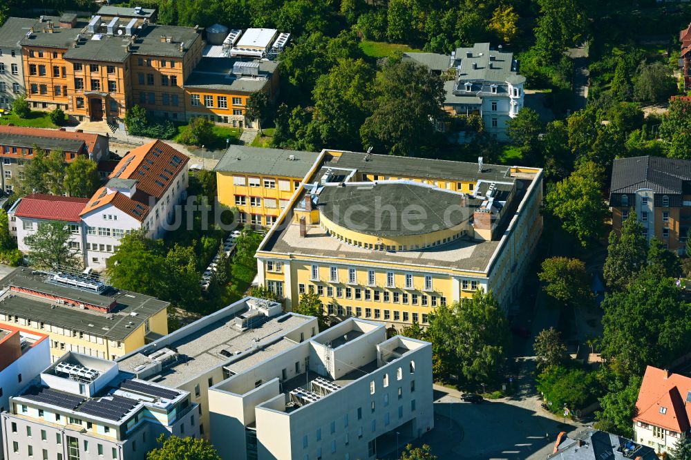 Luftaufnahme Jena - Universitäts- Bereich Physikalisch-Astronomische Fakultät in Jena im Bundesland Thüringen, Deutschland