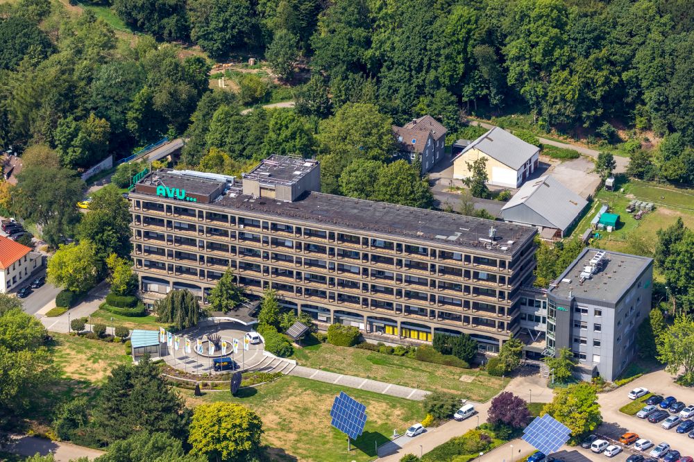 Gevelsberg von oben - Unternehmen- Verwaltungsgebäude AVU Aktiengesellschaft für Versorgungs-Unternehmen in Gevelsberg im Bundesland Nordrhein-Westfalen, Deutschland