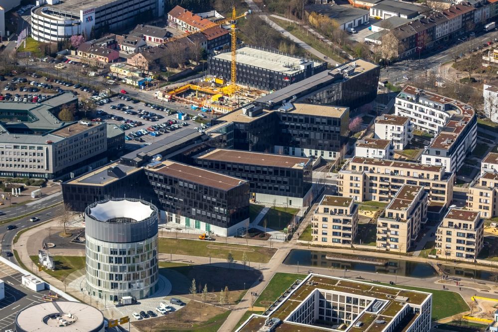 Luftbild Essen - Unternehmen- Verwaltungsgebäude der Funke Mediengruppe in Essen im Bundesland Nordrhein-Westfalen, Deutschland