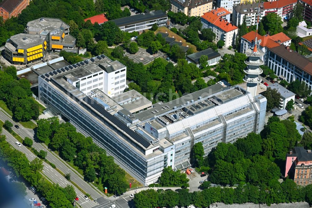 Luftaufnahme München - Unternehmen- Verwaltungsgebäude der Telekom am Marsplatz in München im Bundesland Bayern, Deutschland
