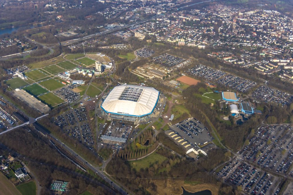 Gelsenkirchen von oben - Veltins Arena in Gelsenkirchen im Bundesland Nordrhein-Westfalen, Deutschland