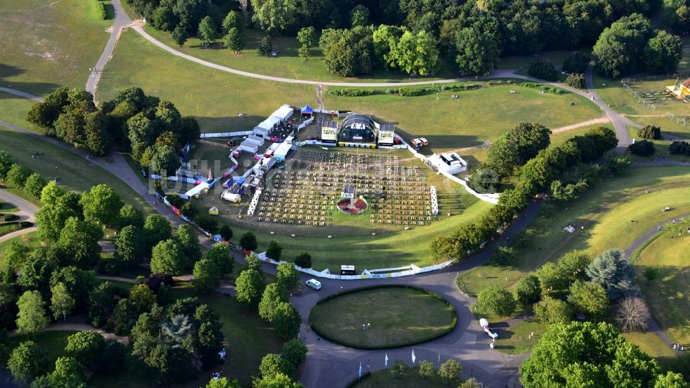 Luftaufnahme Bonn - Veranstaltungsgelände der Musikveranstaltung Kulturgarten in der Rheinaue in Bonn im Bundesland Nordrhein-Westfalen, Deutschland