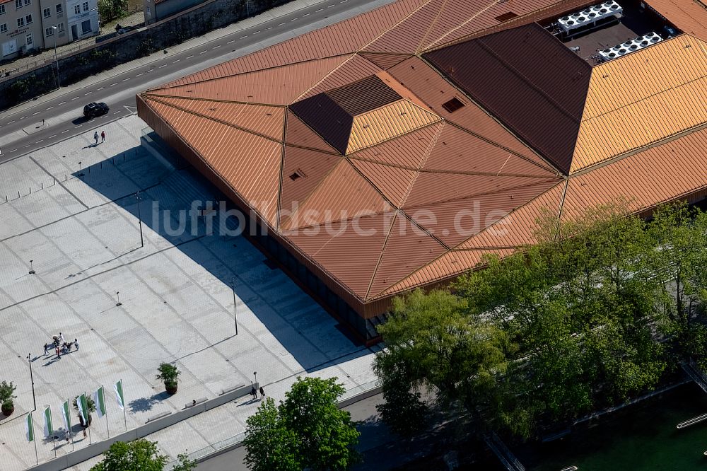 Luftbild Lindau (Bodensee) - Veranstaltungshalle Inselhalle in Lindau (Bodensee) im Bundesland Bayern, Deutschland