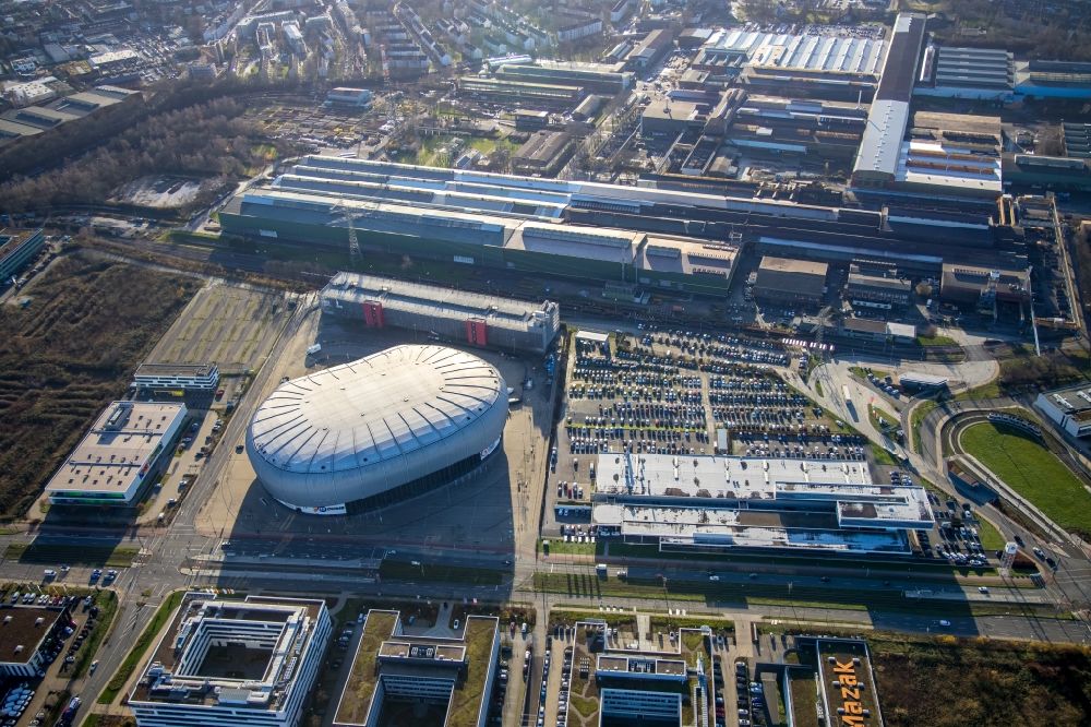Düsseldorf von oben - Veranstaltungshalle ISS Dome in Düsseldorf im Bundesland Nordrhein-Westfalen