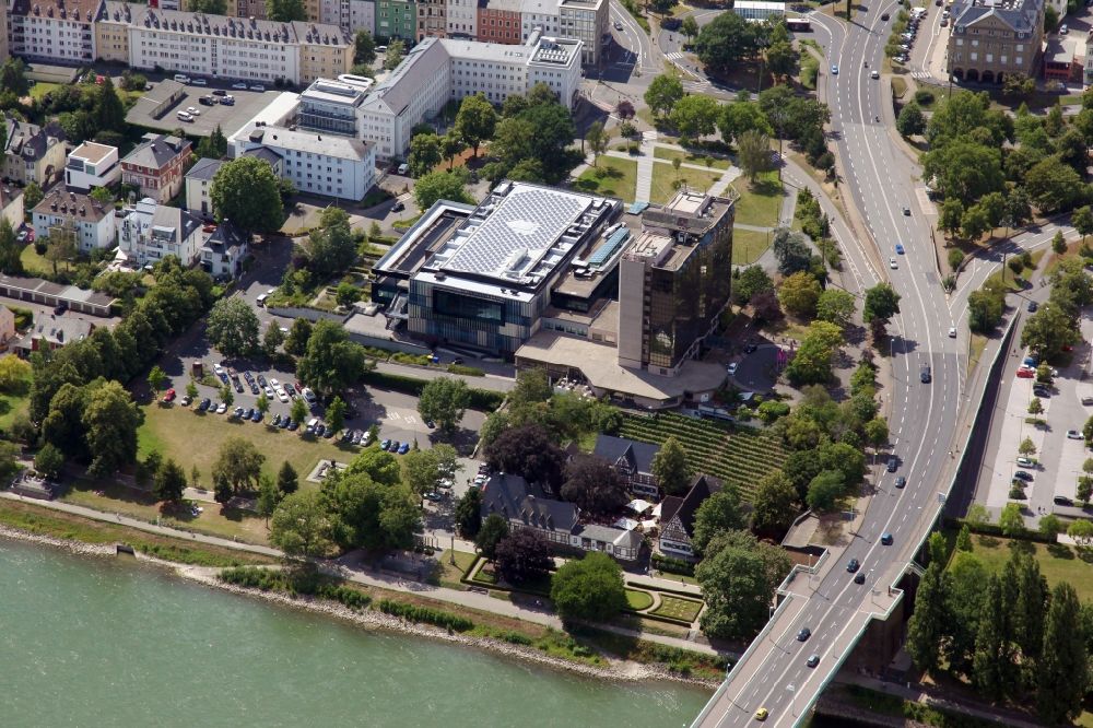 Luftbild Koblenz - Veranstaltungshalle Rhein-Mosel-Halle an der Julius-Wegeler-Straße in Koblenz im Bundesland Rheinland-Pfalz, Deutschland