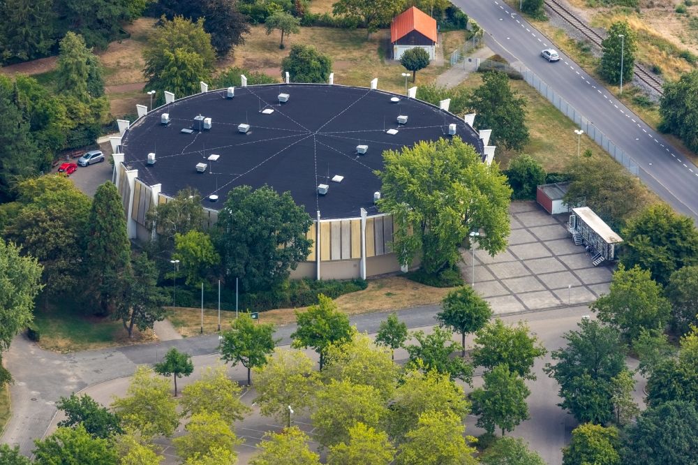 Luftaufnahme Wesel - Veranstaltungshalle Rundsporthalle in Wesel im Bundesland Nordrhein-Westfalen, Deutschland