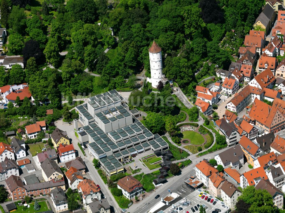 Luftaufnahme Biberach an der Riß - Veranstaltungshalle Stadthalle Biberach in Biberach an der Riß im Bundesland Baden-Württemberg, Deutschland