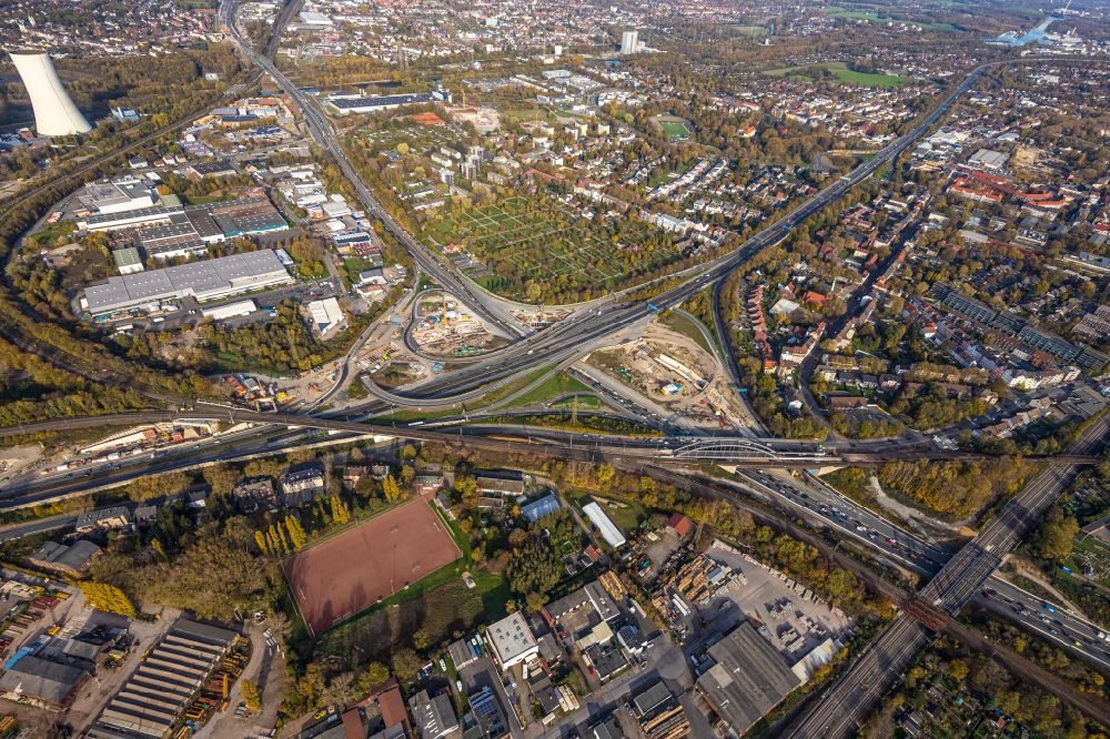 Luftbild Herne - Verkehrsführung am Autobahnkreuz der BAB A42 - A43 des Emscherschnellweg in Herne im Bundesland Nordrhein-Westfalen