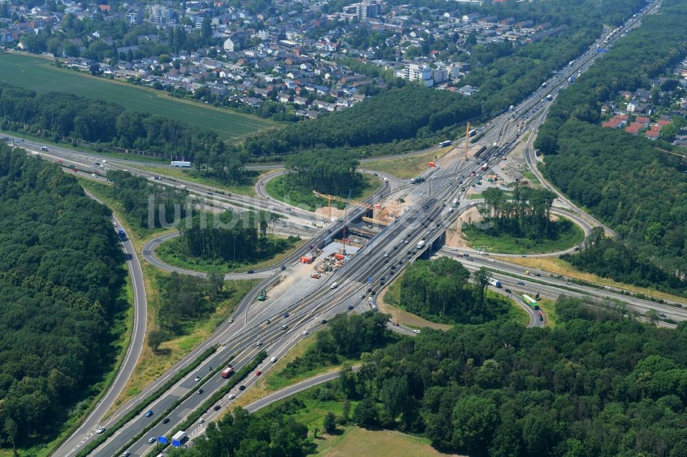 Luftbild Köln - Verkehrsführung am Autobahnkreuz der BAB A1 - A57 Köln-Nord im Ortsteil Ossendorf in Köln im Bundesland Nordrhein-Westfalen, Deutschland