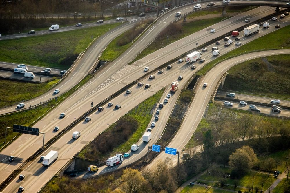 Luftbild Herne - Verkehrsführung am Autobahnkreuz der BAB A42 A43 „Kreuz Herne“ in Herne im Bundesland Nordrhein-Westfalen, Deutschland